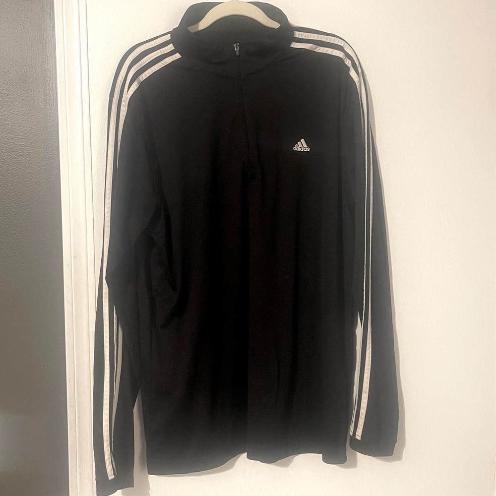 Men’s XL Adidas Jacket. Very Clean. Perfect For Tracksuit.